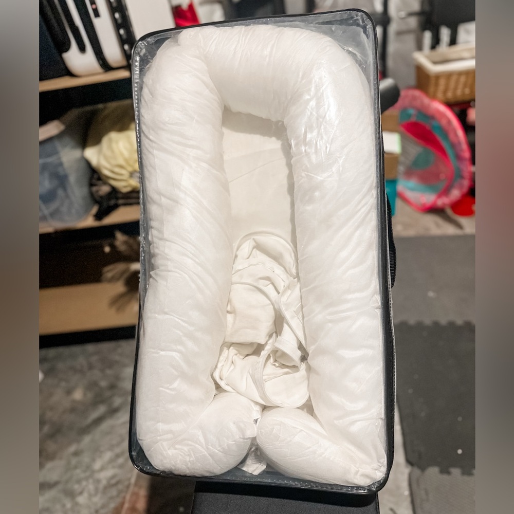 Dock-A-Tot Deluxe with Cream Cover